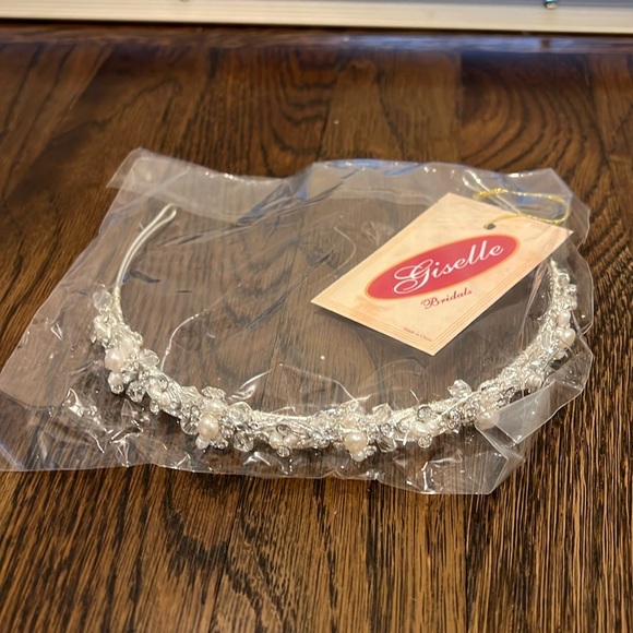 Giselle Bridal Accessories - Giselle Bridal Headband, NWT